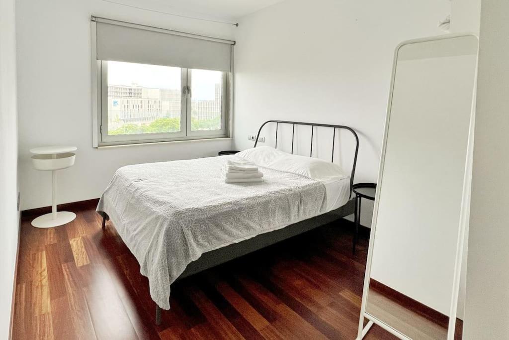 Апартаменты Ral48 Сан-Адриан-де-Бесос Экстерьер фото
