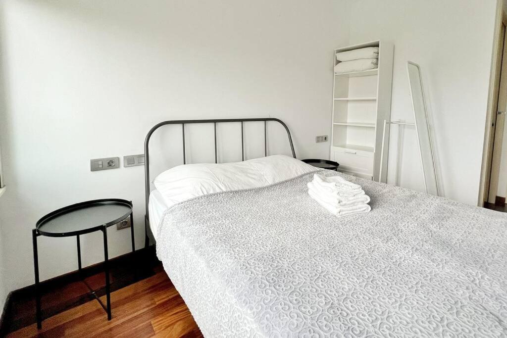 Апартаменты Ral48 Сан-Адриан-де-Бесос Экстерьер фото